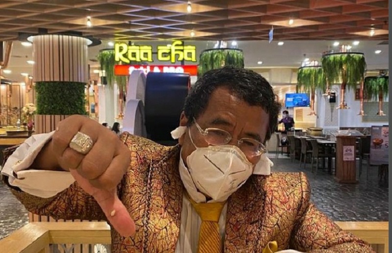 Babak Baru Hotman dan Hotma, Saling Sindir Hingga Dibilang Banci ( foto: instagram @hotmanparis) Babak Baru Hotman dan Hotma, Saling Sindir Hingga Dibilang Banci ( foto: instagram @hotmanparis)