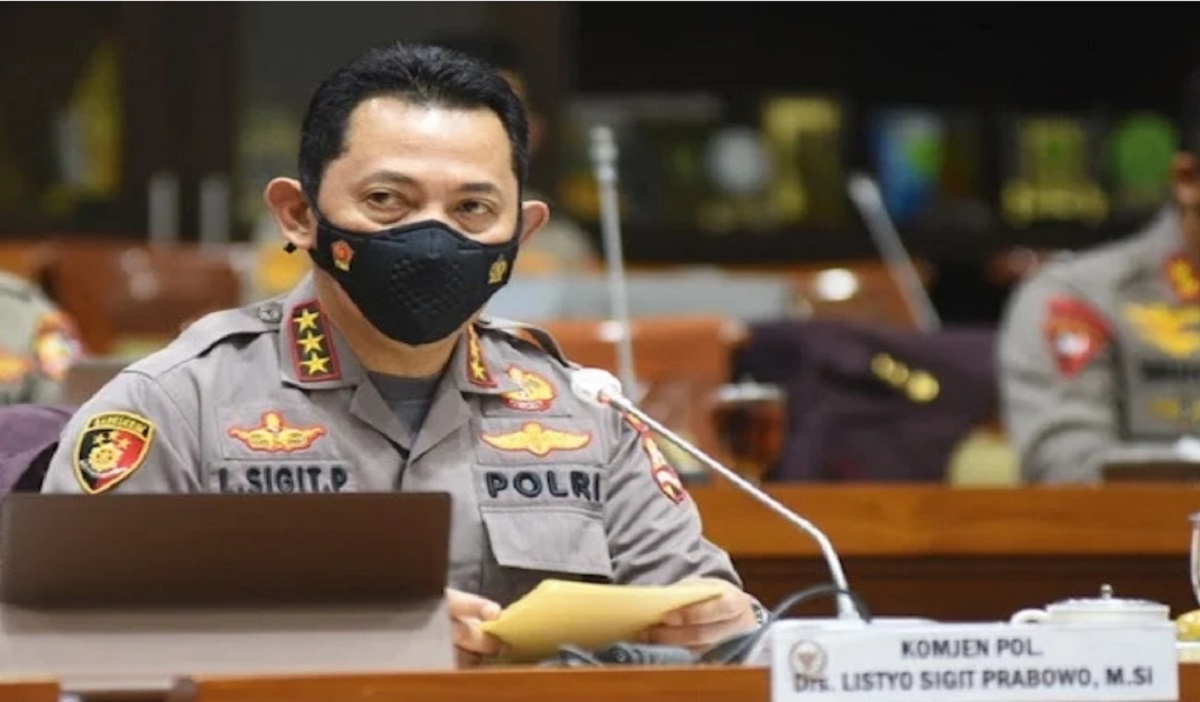 100 Hari Kerja, Langkah Maut Listyo Sigit Patut Diacungi Jempol (foto: Pool Pemberitaan Parlemen) 100 Hari Kerja, Langkah Maut Listyo Sigit Patut Diacungi Jempol (foto: Pool Pemberitaan Parlemen)