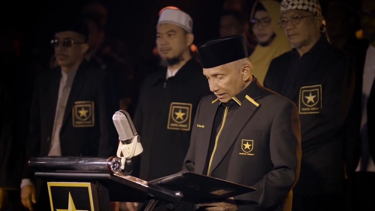 Pernyataan Amien Rais Mengejutkan, Ferdinand: Ujaran Kebencian (foto: Youtube Amien Rais) Pernyataan Amien Rais Mengejutkan, Ferdinand: Ujaran Kebencian (foto: Youtube Amien Rais)