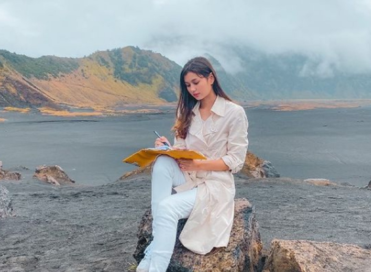 3 Seleb Cantik Masih 19 Tahun, Tampilannya Dewasa Banget (Foto: instagram Zoe Abbas Jackson) 3 Seleb Cantik Masih 19 Tahun, Tampilannya Dewasa Banget (Foto: instagram Zoe Abbas Jackson)