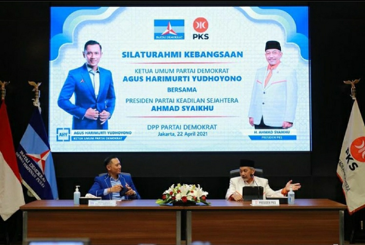 Dua Partai Oposisi Bertemu, Pengamat: Menyiapkan Pilpres 2024 (Foto: Instagra./agusyudhoyono) Dua Partai Oposisi Bertemu, Pengamat: Menyiapkan Pilpres 2024 (Foto: Instagra./agusyudhoyono)