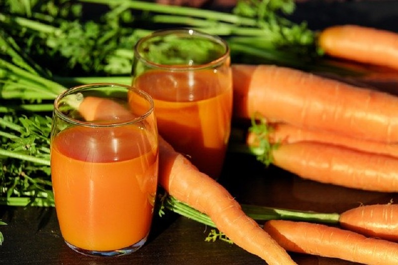 Minum Jus Wortel Khasiatnya Mencengangkan, Suami Makin Cinta ( foto: freepik) Minum Jus Wortel Khasiatnya Mencengangkan, Suami Makin Cinta ( foto: freepik)