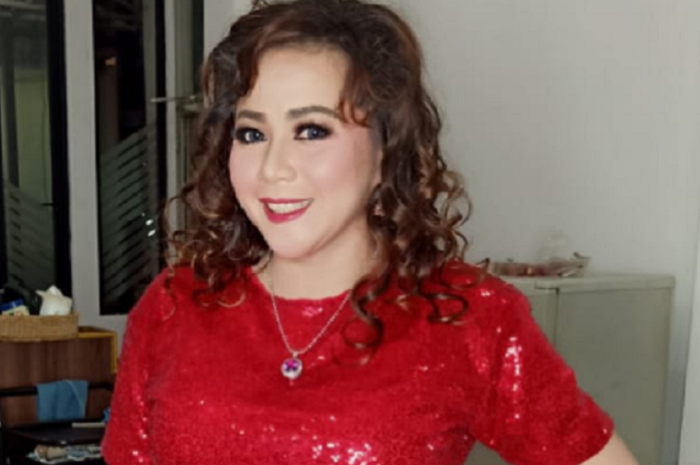 Dewi Tanjung. Foto: Twitter @Dtanjung15 Dewi Tanjung. Foto: Twitter @Dtanjung15