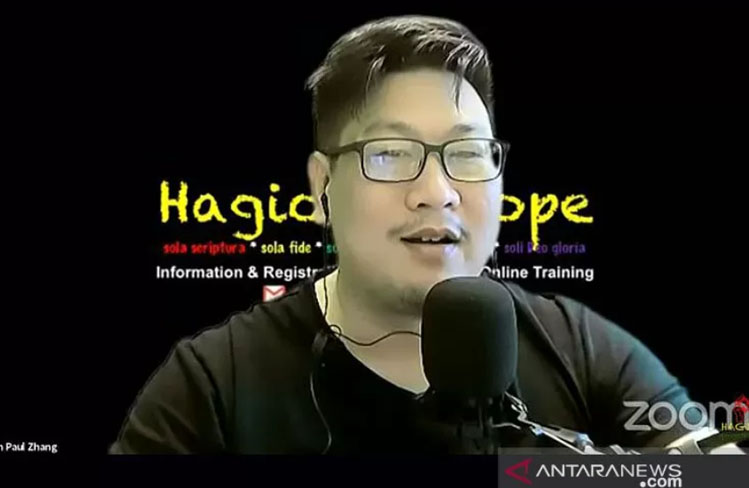 Tangkapan layar WNI atas nama Shindy Paul Soerjomoeljono atau yang dikenal Joseph Paul Zhang di channel Youtube nya. ANTARA/Tangkapan layar Youtube Joseph Paul Zhang/pri. Tangkapan layar WNI atas nama Shindy Paul Soerjomoeljono atau yang dikenal Joseph Paul Zhang di channel Youtube nya. ANTARA/Tangkapan layar Youtube Joseph Paul Zhang/pri.