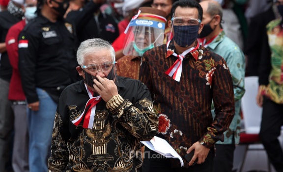 Ngeri! KAMI Bongkar Uang Rakyat Buat Talangi Perampokan Jiwasraya (Foto: doc.JPNN/GenPI.co) Ngeri! KAMI Bongkar Uang Rakyat Buat Talangi Perampokan Jiwasraya (Foto: doc.JPNN/GenPI.co)