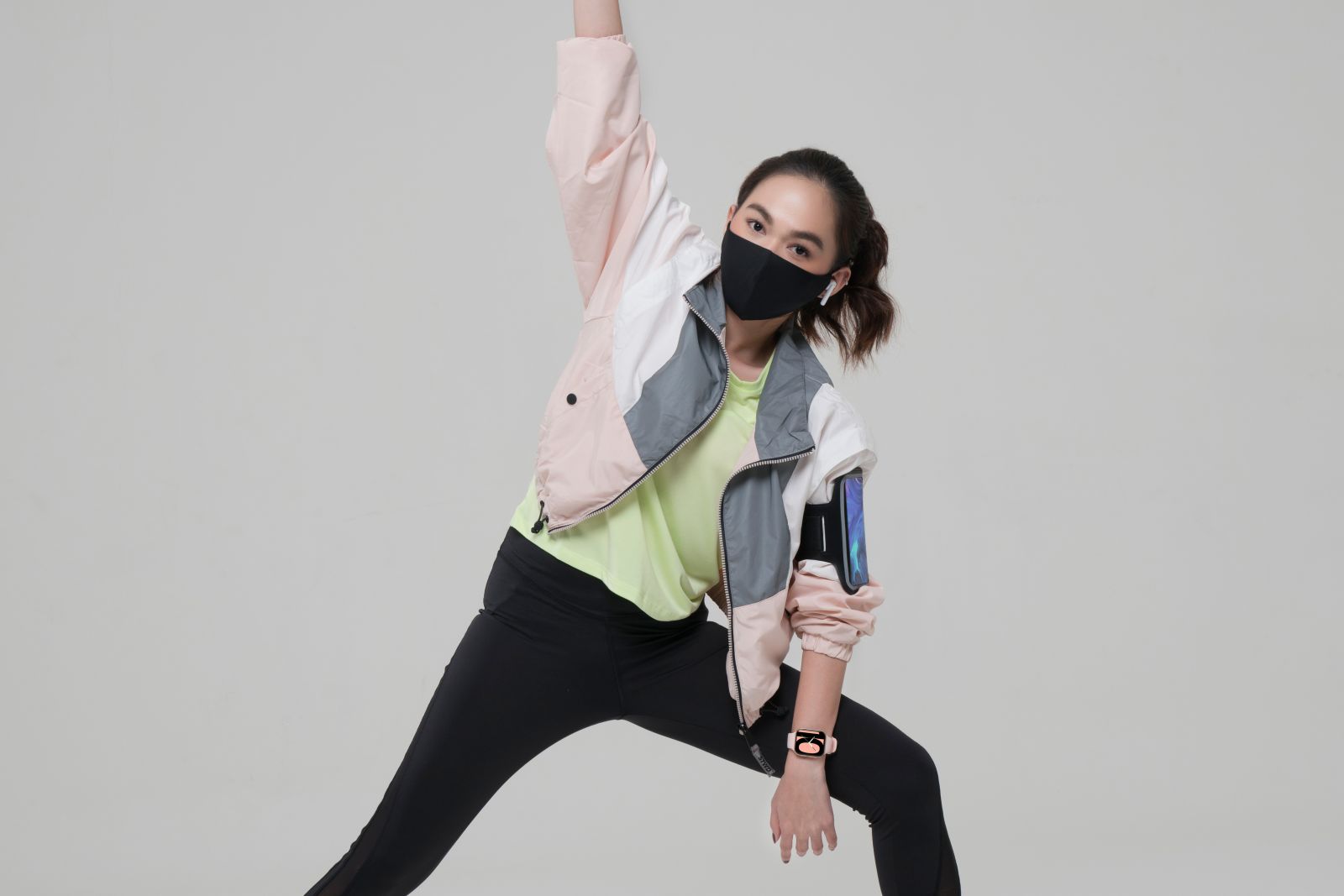 Ilustrasi gerakan basic yoga. Foto: The health line Ilustrasi gerakan basic yoga. Foto: The health line