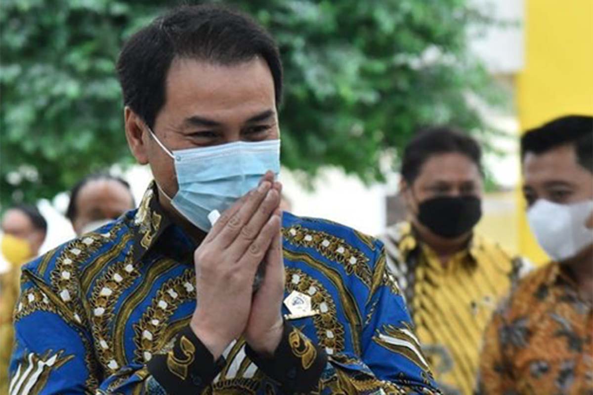 Azis Syamsyuddin minta penjagaan ketat di Papua. Foto: Instagram @azissyamsyuddin.korpolkam Azis Syamsyuddin minta penjagaan ketat di Papua. Foto: Instagram @azissyamsyuddin.korpolkam