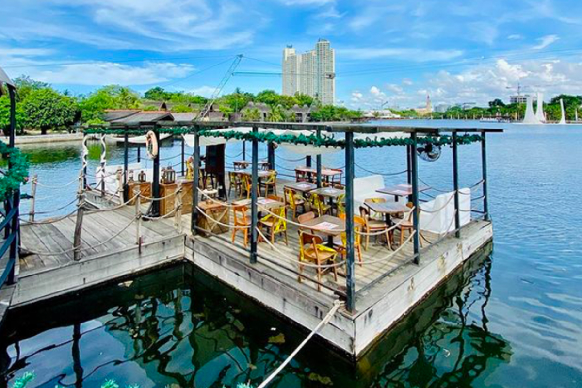 The Pier By Kalaha, resto dengan pemandangan laut di Jakarta. Foto: Instagram @thepier_by_kalaha The Pier By Kalaha, resto dengan pemandangan laut di Jakarta. Foto: Instagram @thepier_by_kalaha