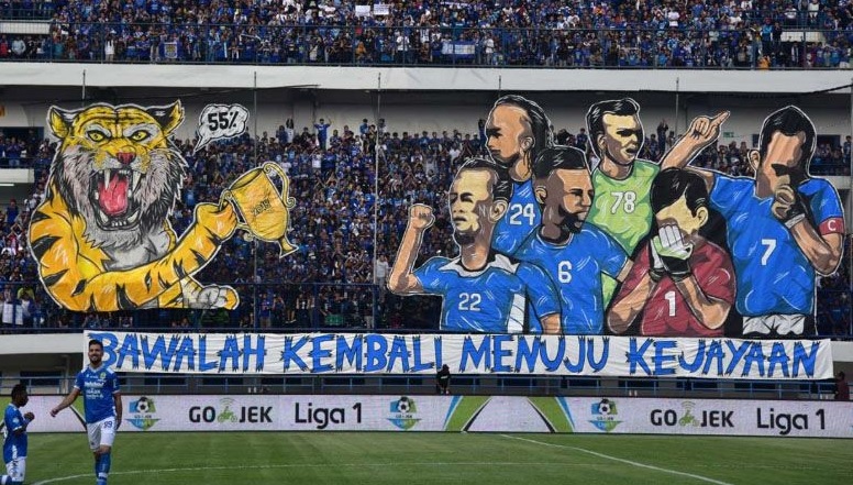 Bobotoh Bandung (Foto: inews) Bobotoh Bandung (Foto: inews)