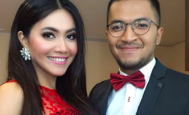Ihsan Tarore dan Denada saat masih pacaran. (Foto: Instagram Ihsan Tarore) Ihsan Tarore dan Denada saat masih pacaran. (Foto: Instagram Ihsan Tarore)