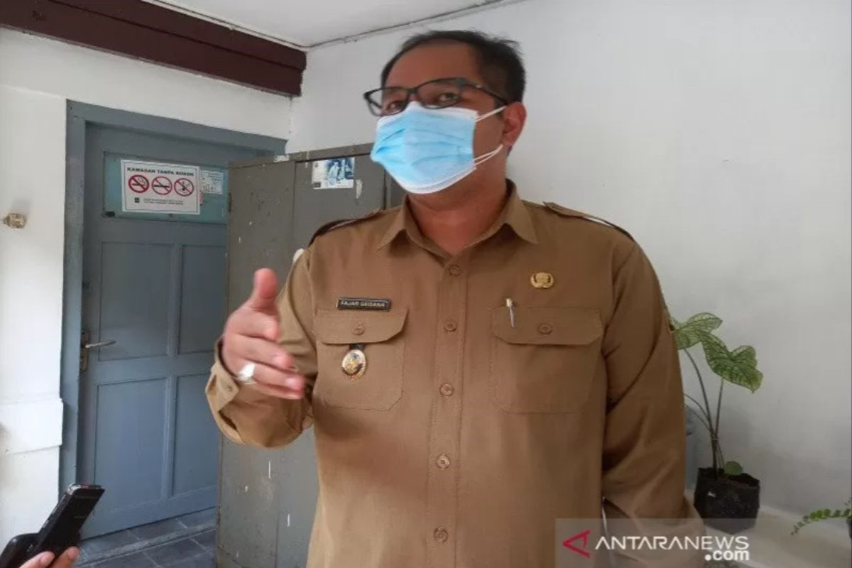 Ketua Gugus Tugas Percepatan Penanganan Covid-19 Kulon Progo Fajar Gegana. Ketua Gugus Tugas Percepatan Penanganan Covid-19 Kulon Progo Fajar Gegana.