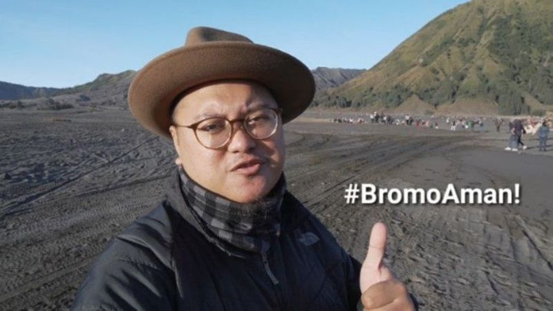 Panitia Jazz Gunung Bromo 2019, Bagas Indyatmono (foto: SC @jazzgunung) Panitia Jazz Gunung Bromo 2019, Bagas Indyatmono (foto: SC @jazzgunung)