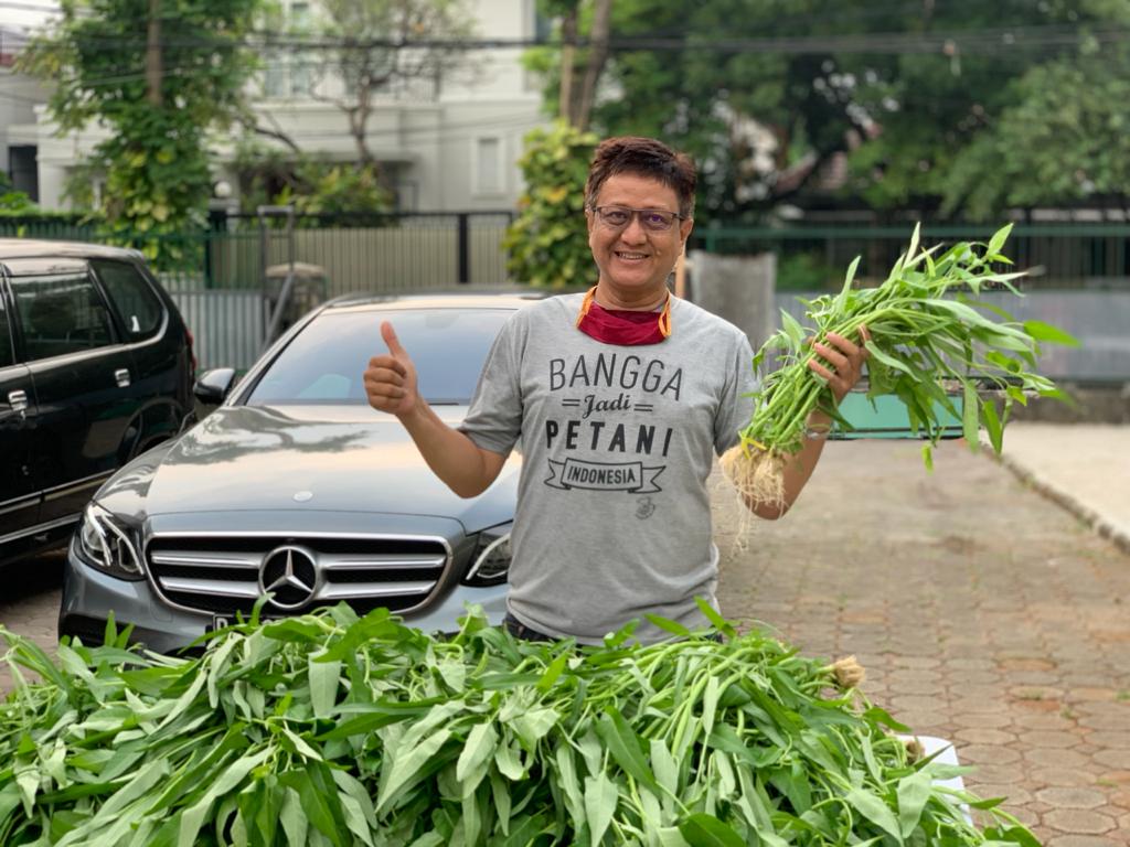Duta Pertanian Perkotaan DKI Jakarta 2017, Hendra Kurnia. Foto: Hendra Duta Pertanian Perkotaan DKI Jakarta 2017, Hendra Kurnia. Foto: Hendra