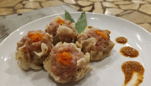 Hokay Siomay, Niat Membantu Orang, Malah Jadi Peluang Usaha Baru (Foto: Asahi Asry/GenPI.co) Hokay Siomay, Niat Membantu Orang, Malah Jadi Peluang Usaha Baru (Foto: Asahi Asry/GenPI.co)