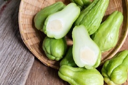 Minum Jus Labu Botol Khasiatnya Ajaib, Tak Bisa Disepelekan (Foto: Shutterstock) Minum Jus Labu Botol Khasiatnya Ajaib, Tak Bisa Disepelekan (Foto: Shutterstock)