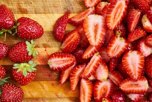 Ternyata 3 Buah Merah Ini Ampuh Bikin Cepat Langsing - ilustrasi (Foto: pixabay) Ternyata 3 Buah Merah Ini Ampuh Bikin Cepat Langsing - ilustrasi (Foto: pixabay)