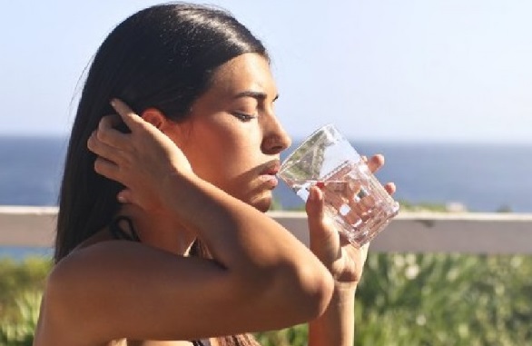 7 Khasiat Minum Air Putih Hangat Setiap Pagi Sungguh Mengejutkan (Foto: Pixabay) 7 Khasiat Minum Air Putih Hangat Setiap Pagi Sungguh Mengejutkan (Foto: Pixabay)