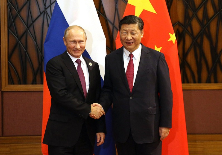 Presiden China Xi Jinping (kanan) saat bersama Presiden Rusia Vladimir Putin. Foto: en.kremlin.ru Presiden China Xi Jinping (kanan) saat bersama Presiden Rusia Vladimir Putin. Foto: en.kremlin.ru