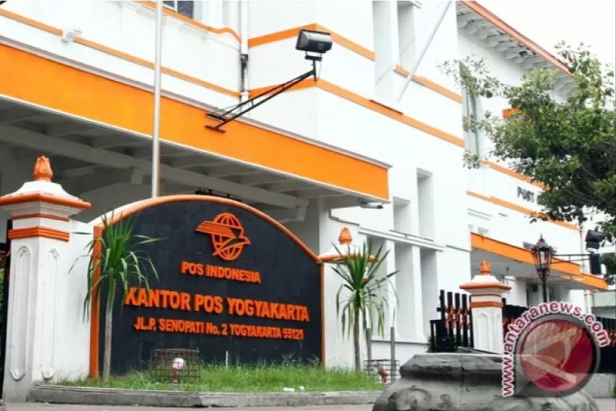 Kantor Pos Besar Yogyakarta. Kantor Pos Besar Yogyakarta.