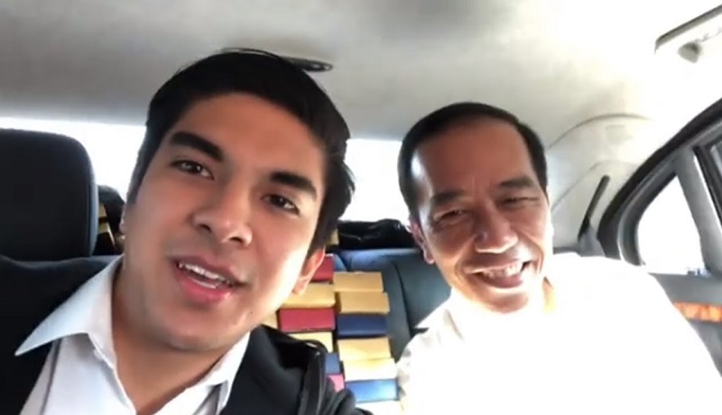 Syed Saddiq bersama Presiden Jokowi saat Vlog bareng. (ist) Syed Saddiq bersama Presiden Jokowi saat Vlog bareng. (ist)