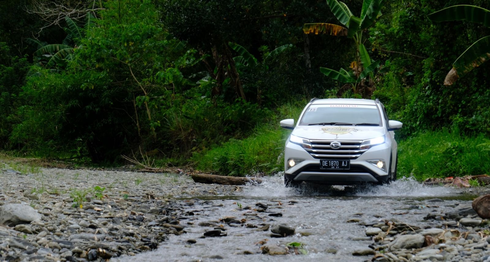 Fitur VSC pada Terios Bikin Laju Mobil Stabil Anti Goyang. Foto: PR Daihatsu Fitur VSC pada Terios Bikin Laju Mobil Stabil Anti Goyang. Foto: PR Daihatsu