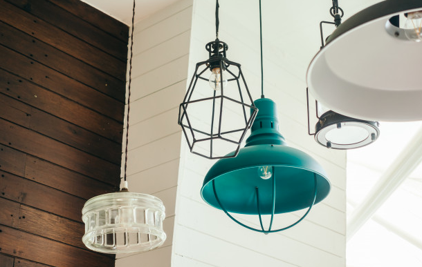 3 Model Lampu Ini Bisa Jadi Inspirasi Dekorasi Ruangan, foto : Freepik 3 Model Lampu Ini Bisa Jadi Inspirasi Dekorasi Ruangan, foto : Freepik