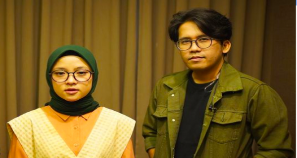 Ayus dan Nissa Rilis Lagu Baru, Isinya Soal Dosa dan Maaf Foto: Instagram/Nissa Sabyan Ayus dan Nissa Rilis Lagu Baru, Isinya Soal Dosa dan Maaf Foto: Instagram/Nissa Sabyan