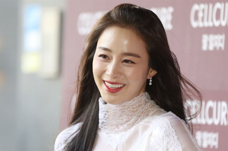 Aktris Korea Kim Tae Hee Foto: The Korea Times Aktris Korea Kim Tae Hee Foto: The Korea Times