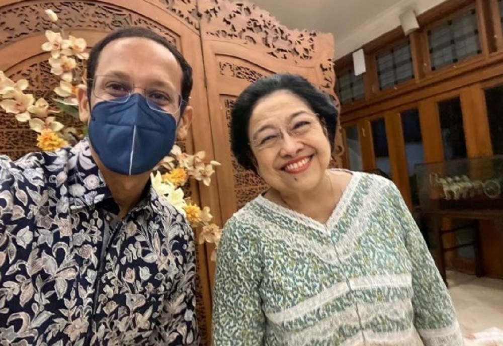 Manuver Maut Nadiem Makarim Bikin Megawati Tersenyum Lebar (Foto: Instagram/nadiemmakarim) Manuver Maut Nadiem Makarim Bikin Megawati Tersenyum Lebar (Foto: Instagram/nadiemmakarim)