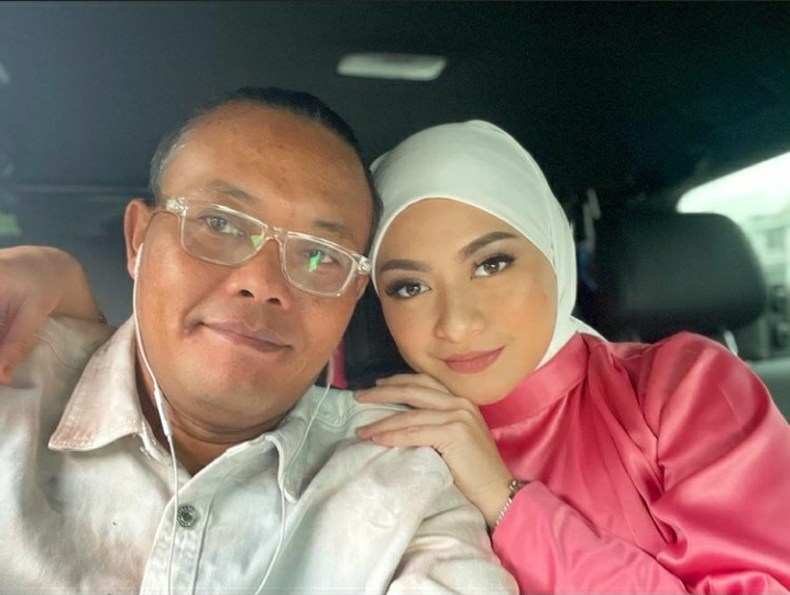 Pasangan selebritas Sule & Nathalie Holscher. Foto: Instagram/ferdinan_sule Pasangan selebritas Sule & Nathalie Holscher. Foto: Instagram/ferdinan_sule