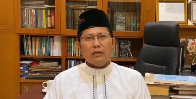 Pengamat Pendidikan Cholil Nafis. Foto: Instagram/cholilnafis Pengamat Pendidikan Cholil Nafis. Foto: Instagram/cholilnafis