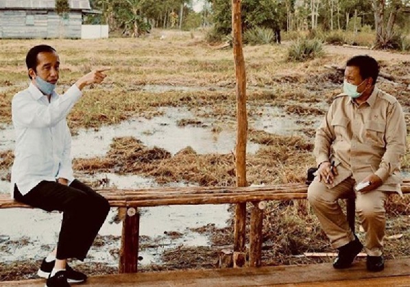 Presiden Jokowi bersama Prabowo Subianto (Foto: Instagram Prabowo) Presiden Jokowi bersama Prabowo Subianto (Foto: Instagram Prabowo)