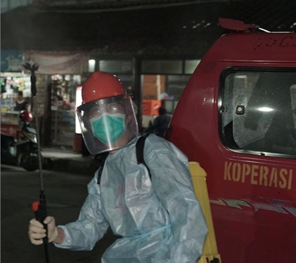 Dokter Tirta Minta Pemerintah Lakukan Karantina Wilayah. Foto: IG dr Tirta Dokter Tirta Minta Pemerintah Lakukan Karantina Wilayah. Foto: IG dr Tirta