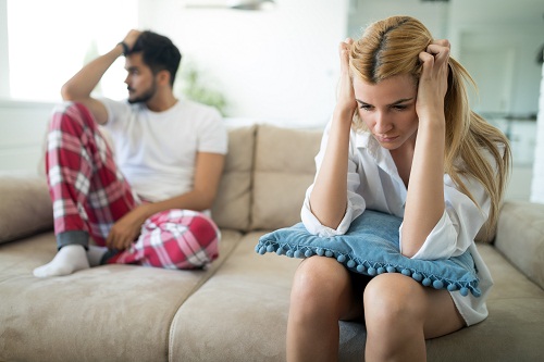70% Pasangan Memilih Pisah Usai Bertengkar, Begini Antisipasinya. Foto; Envato Elements 70% Pasangan Memilih Pisah Usai Bertengkar, Begini Antisipasinya. Foto; Envato Elements