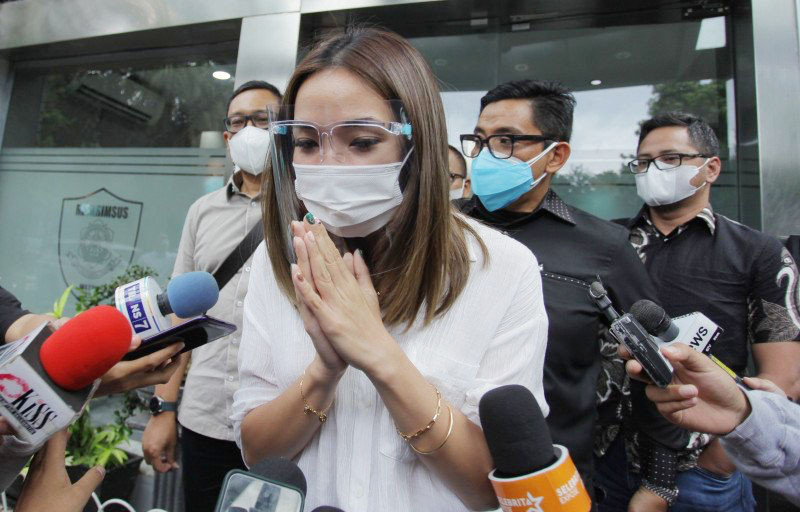 Gisella Anastasia alias Gisel di Gedung Ditkrimsus Mapolda Metro Jaya. Foto: Antara/Reno Esnir Gisella Anastasia alias Gisel di Gedung Ditkrimsus Mapolda Metro Jaya. Foto: Antara/Reno Esnir