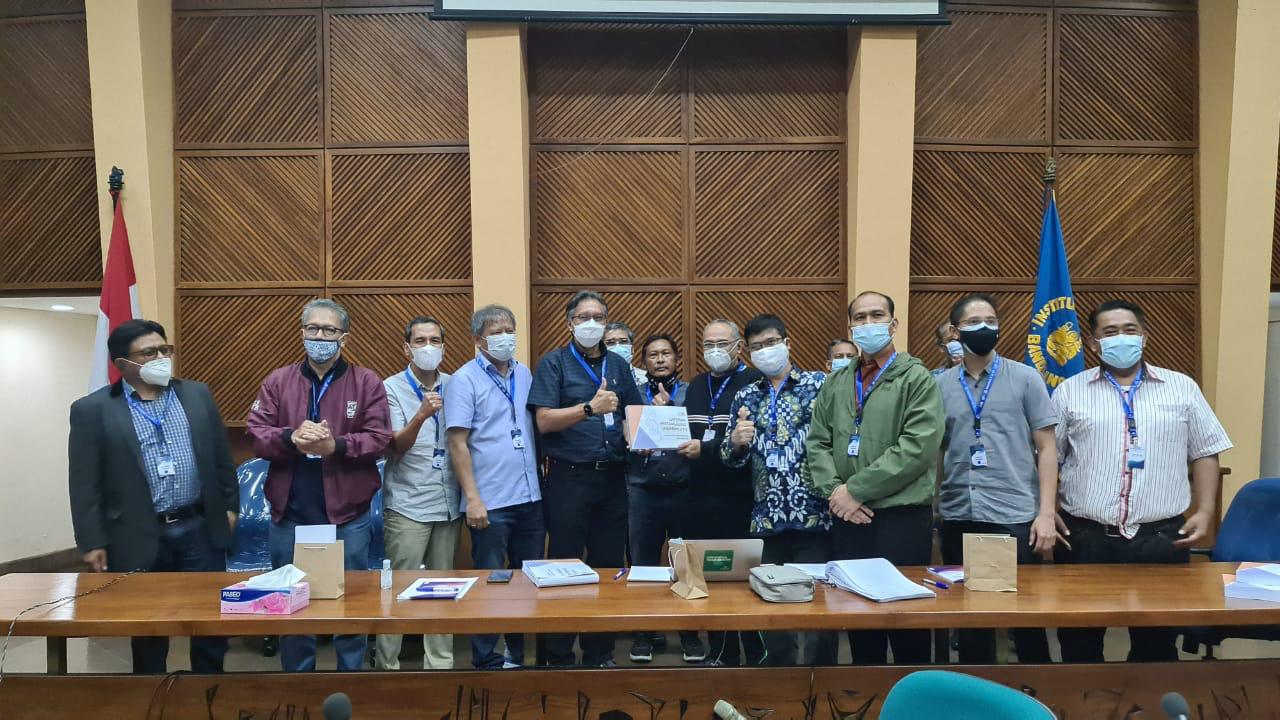 Kongres Nasional X dan Pemilihan Ketua Umum Ikatan Alumni ITB 2021. Foto: Humas Alumni ITB Kongres Nasional X dan Pemilihan Ketua Umum Ikatan Alumni ITB 2021. Foto: Humas Alumni ITB