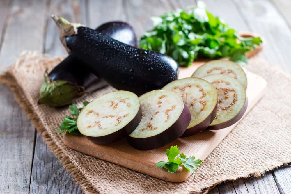 Terong. Foto: Shutterstock Terong. Foto: Shutterstock