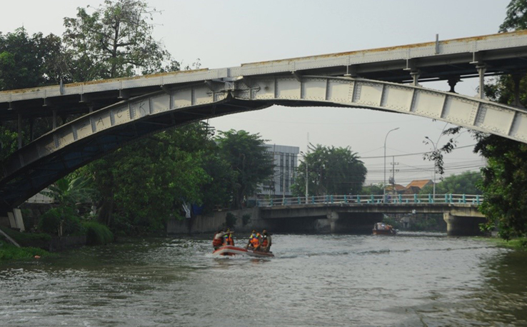 Susur Sungai Kalimas Untuk Pengembangan Wisata Air Di Kota Surabaya. Foto : Humas Pemkot Surabaya Susur Sungai Kalimas Untuk Pengembangan Wisata Air Di Kota Surabaya. Foto : Humas Pemkot Surabaya
