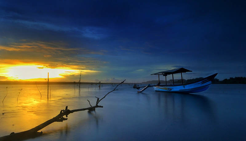 Pesona Pengklik saat senja (Foto:Gembel Motret) Pesona Pengklik saat senja (Foto:Gembel Motret)