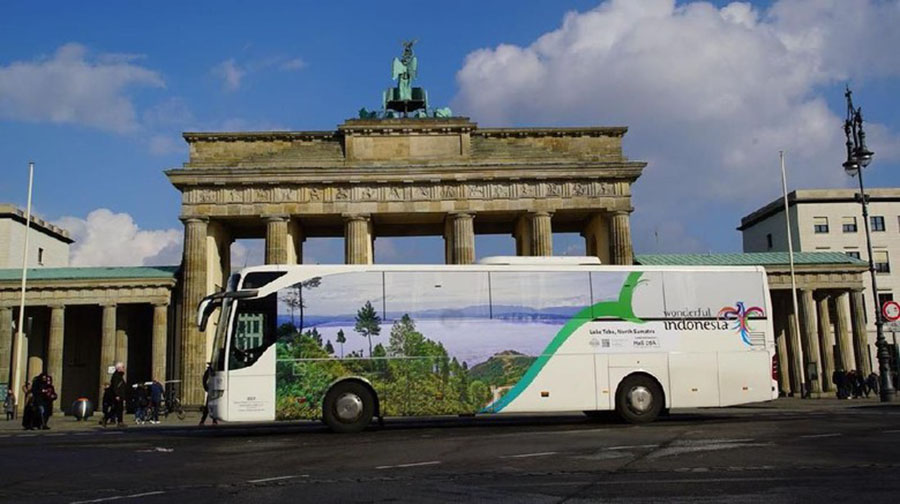 Bus Wonderful Indonesia di Jerman. (Foto: Dok Kemenpar) Bus Wonderful Indonesia di Jerman. (Foto: Dok Kemenpar)