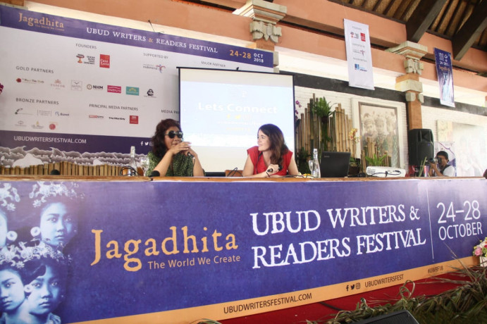 Menteri Kelautan dan Perikanan Susi Pudjiastuti di UWRF 2018. Menteri Kelautan dan Perikanan Susi Pudjiastuti di UWRF 2018.