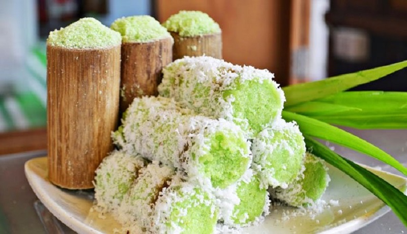 Kue Putu Masih Jadi Favorit Makanan Generasi Milenial