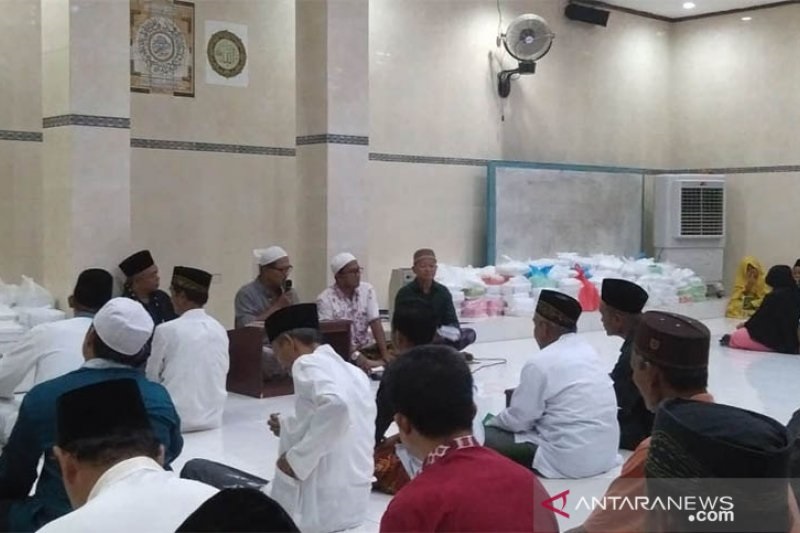 Megengan masyarakat muslim di Bali. (Foto: AntaraNews) Megengan masyarakat muslim di Bali. (Foto: AntaraNews)