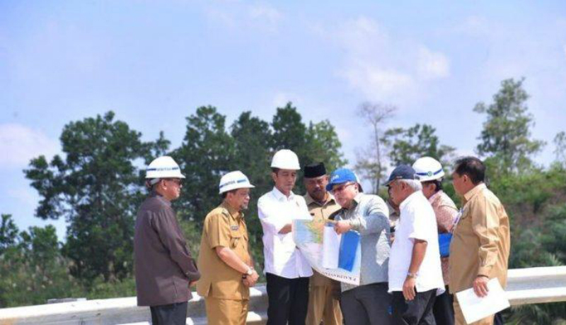 Wacana pemindahan Ibu Kota ke Kalimantan Timur dirasa lebih murah daripada benahi Jakarta yang sudah semrawut (Foto : Tribun) Wacana pemindahan Ibu Kota ke Kalimantan Timur dirasa lebih murah daripada benahi Jakarta yang sudah semrawut (Foto : Tribun)