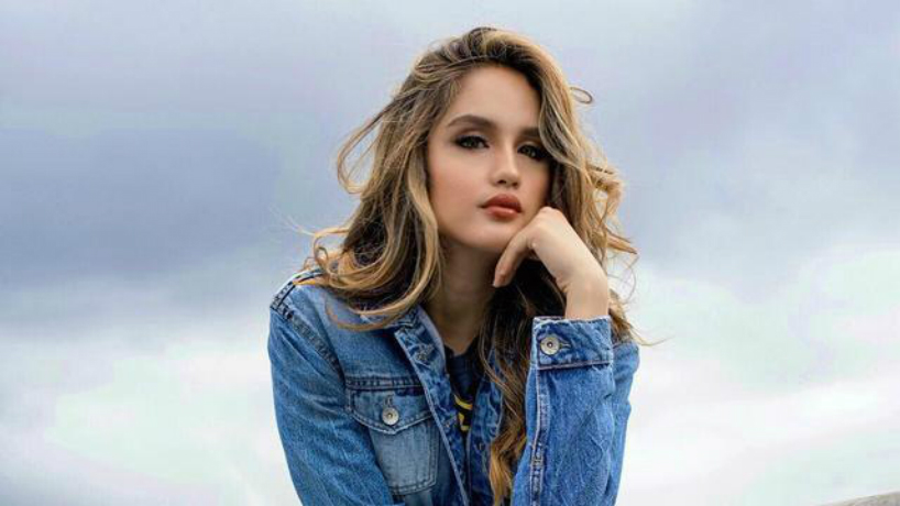 Daripada nyari foto intim Cinta Laura, mending lihat videonya yang ini saja. Malah kerenan ini (Foto : Istimewa) Daripada nyari foto intim Cinta Laura, mending lihat videonya yang ini saja. Malah kerenan ini (Foto : Istimewa)