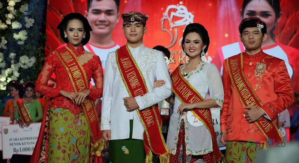 Para pemenang Denok Kenang periode sebelumnya. (Foto: gus Wahid) Para pemenang Denok Kenang periode sebelumnya. (Foto: gus Wahid)
