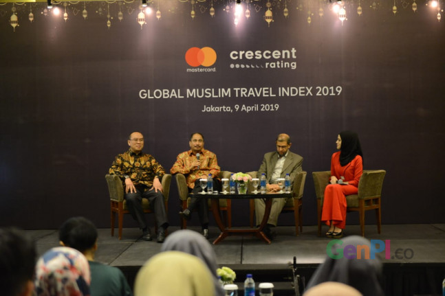 Riau raih menjadi destinasi pariwisata halal ketiga versi Muslim Travel Index. Riau raih menjadi destinasi pariwisata halal ketiga versi Muslim Travel Index.